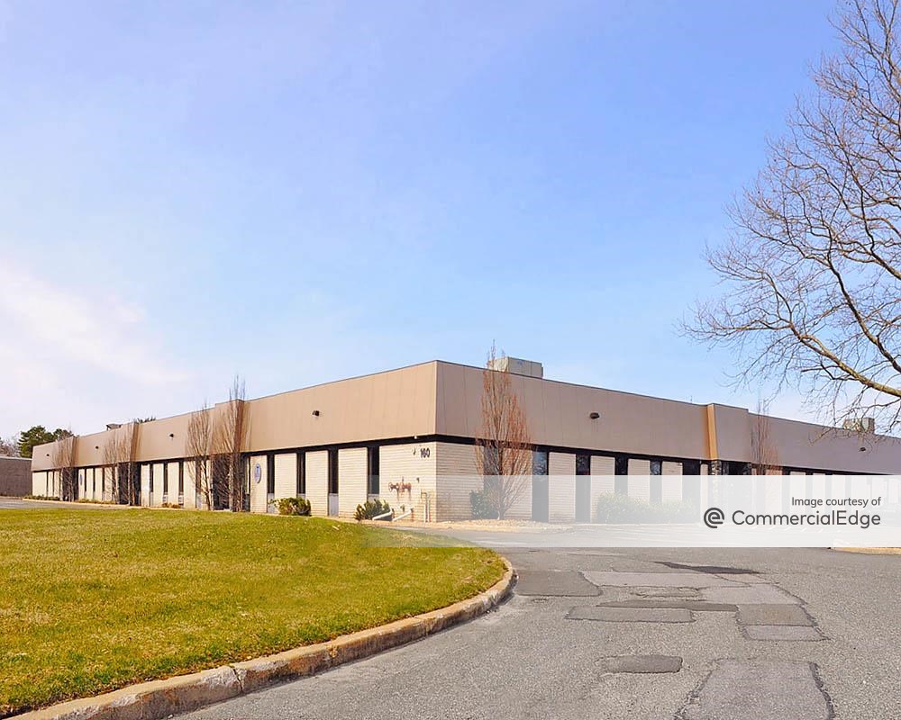 Rechler Business Park at Airport International Plaza - 140, 160 & 170 Wilbur Place