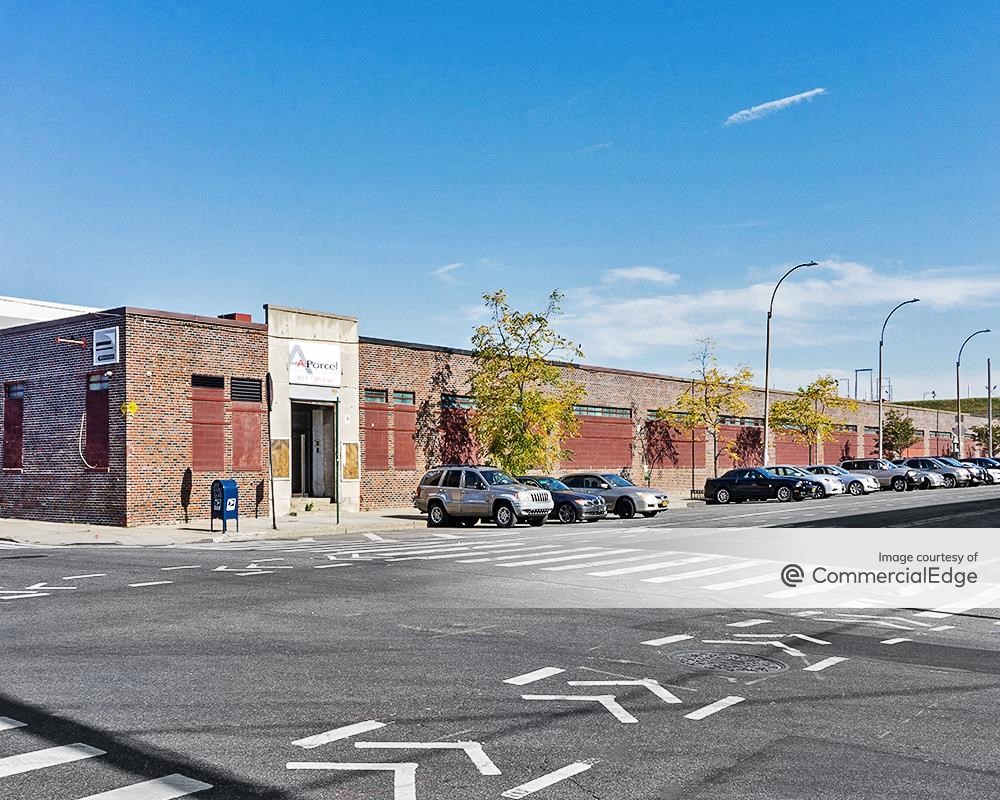 885 East 138th Street