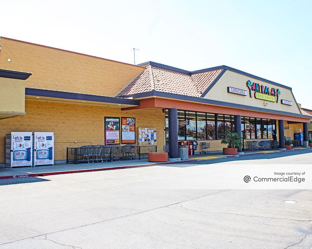 South Valley Plaza - 6906 Automall Pkwy