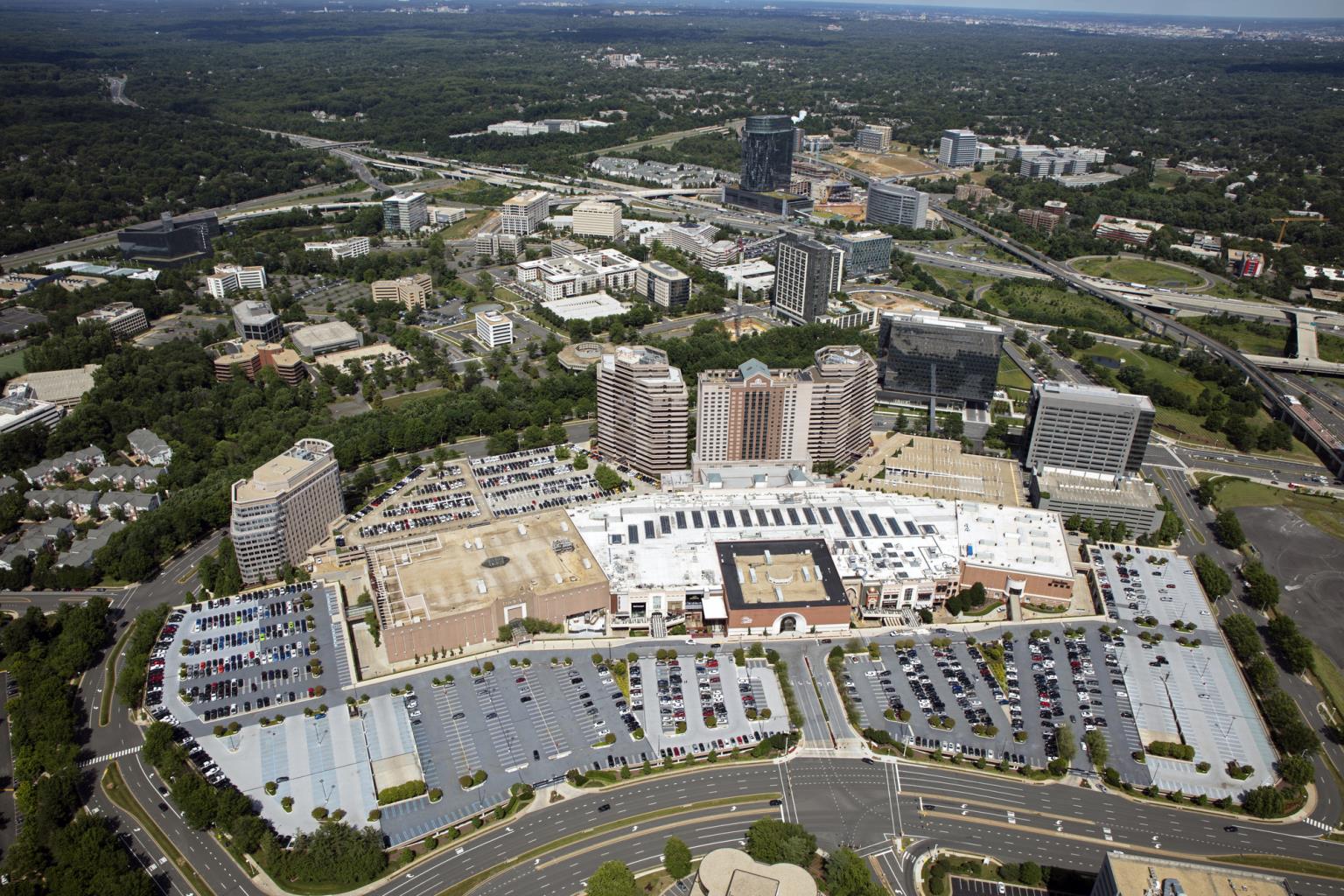 Tysons Galleria (101 stores) - shopping in McLean, Virginia VA