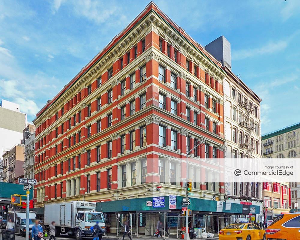428 Broadway