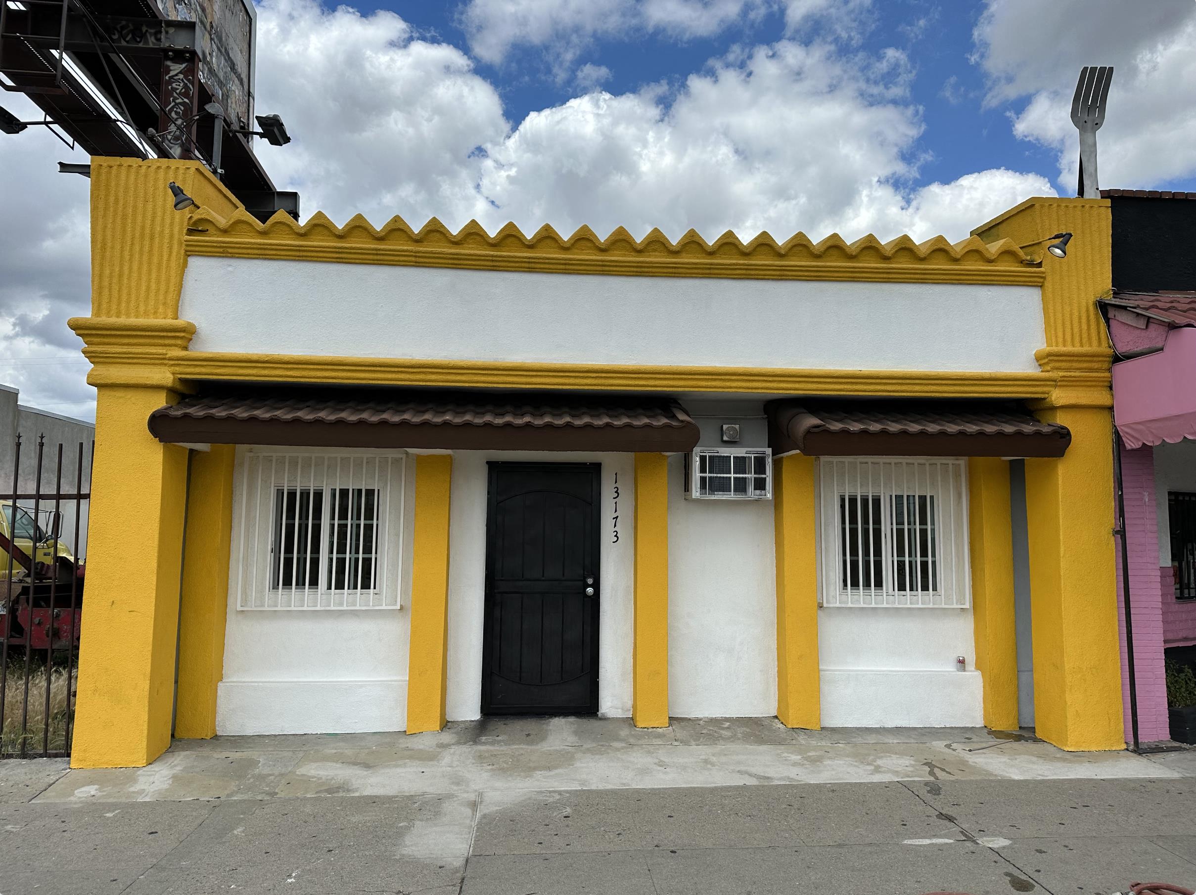 Listing photo