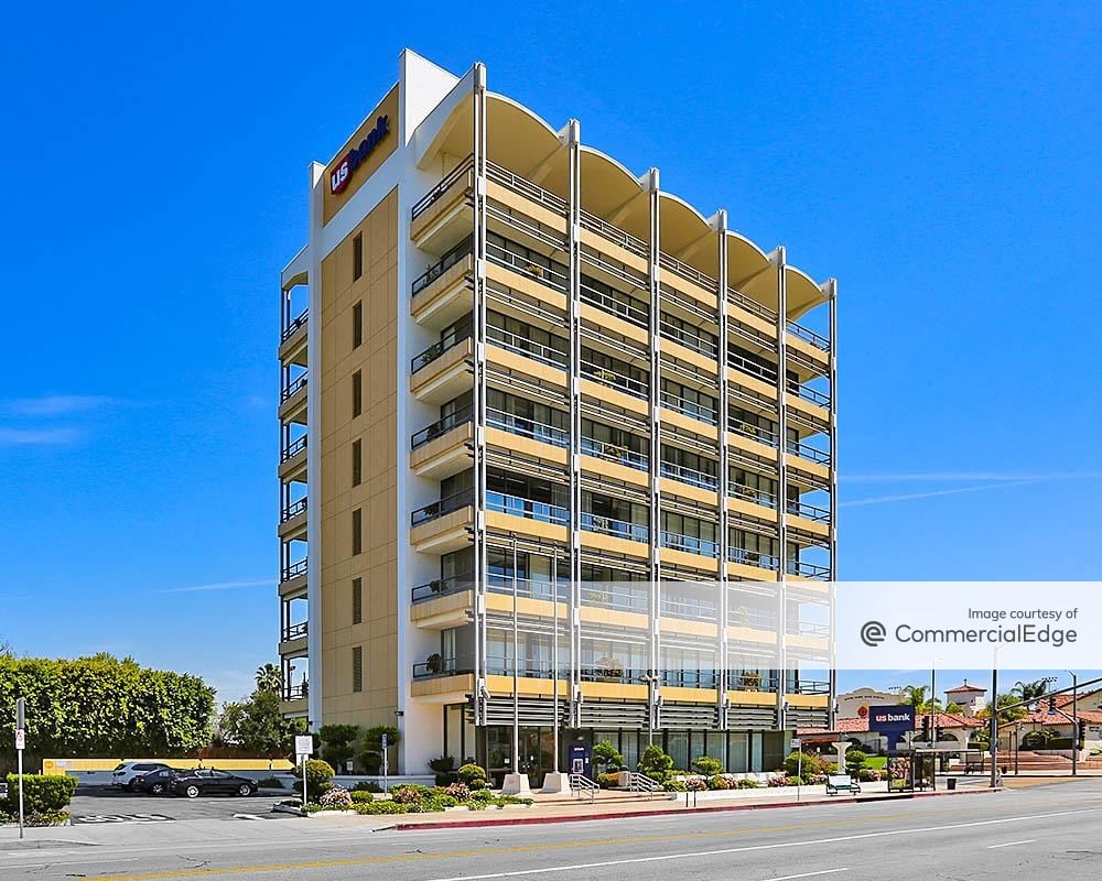 13701 &13739 Riverside Drive