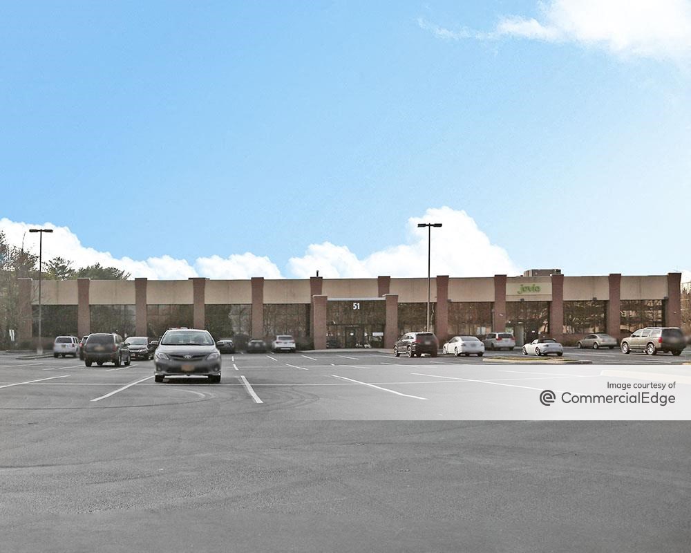 Nassau West Corporate Center - 51 Charles Lindbergh Blvd