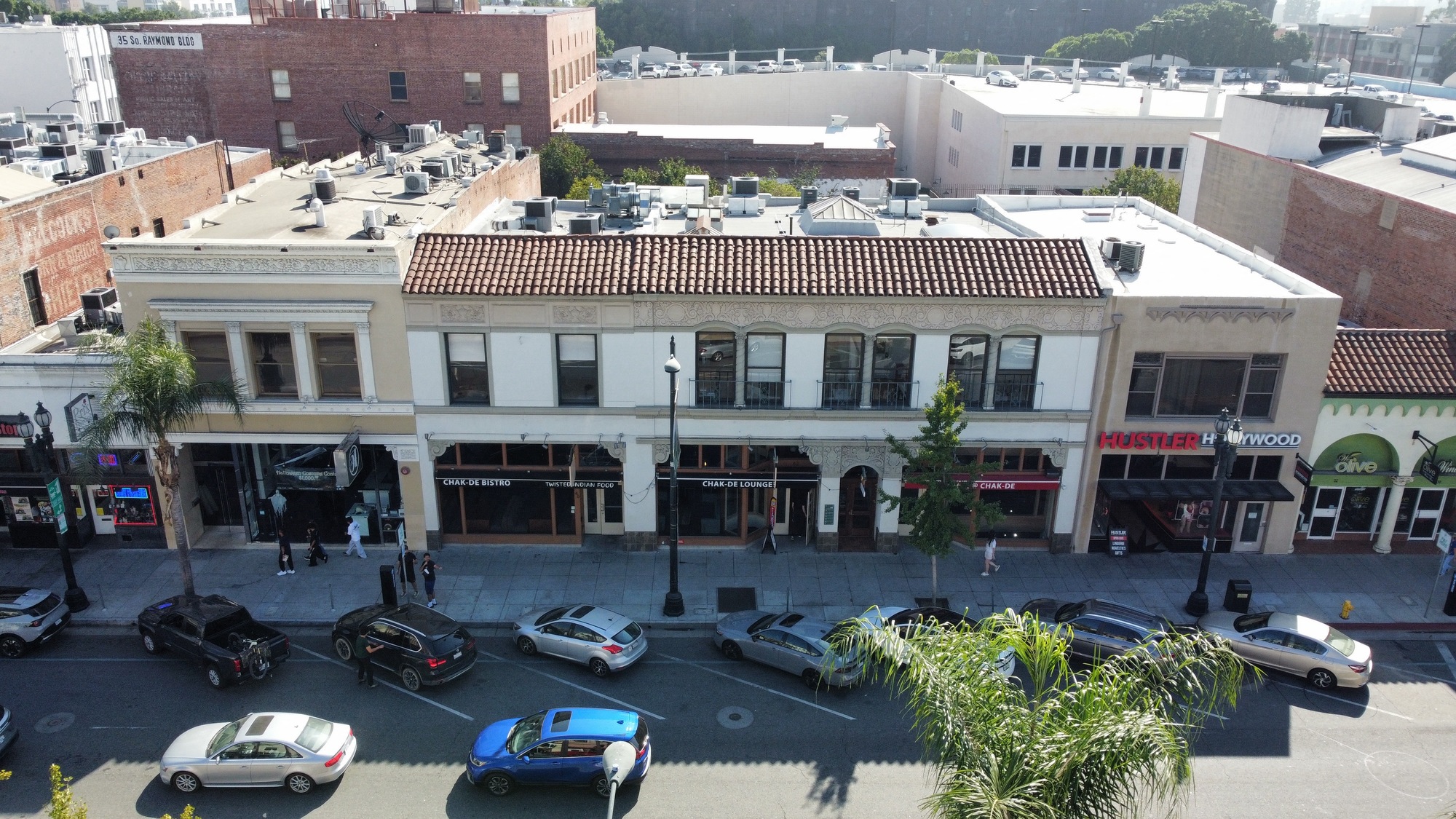 38-46 E Colorado Blvd
