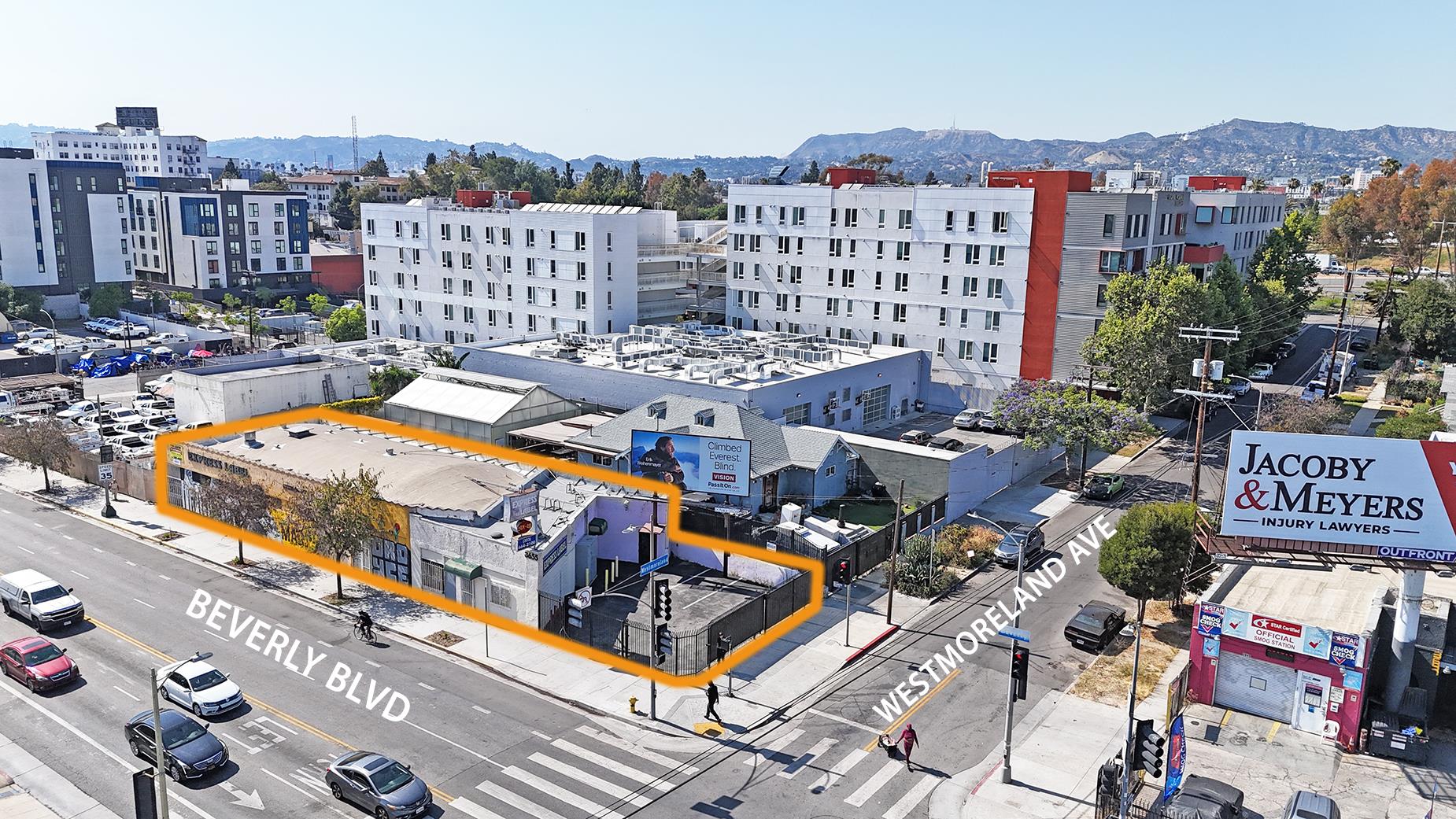 Flex / Office / Industrial Single Tenant Bldg