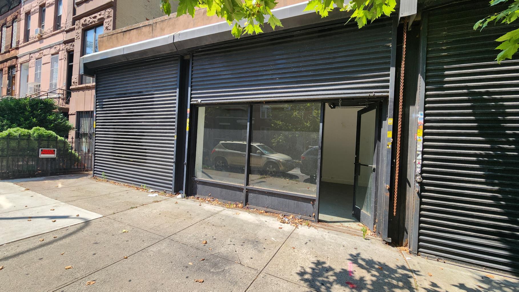 198 Lewis Ave