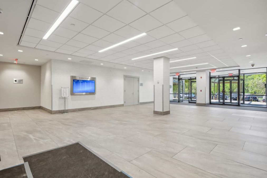 600 Mamaroneck