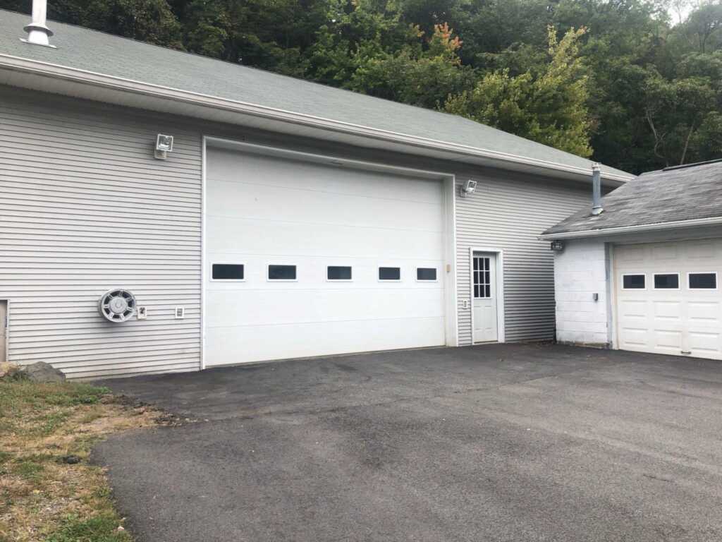 249 Route 210