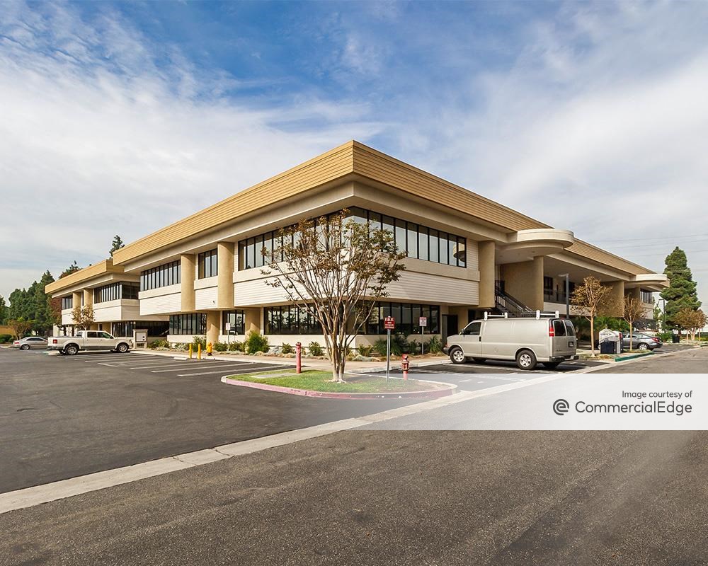 Huntington Beach Plaza I & II