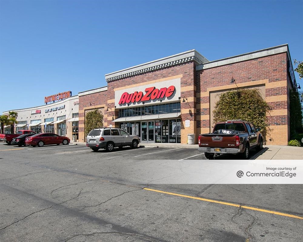 Fruitvale Station Shopping Center