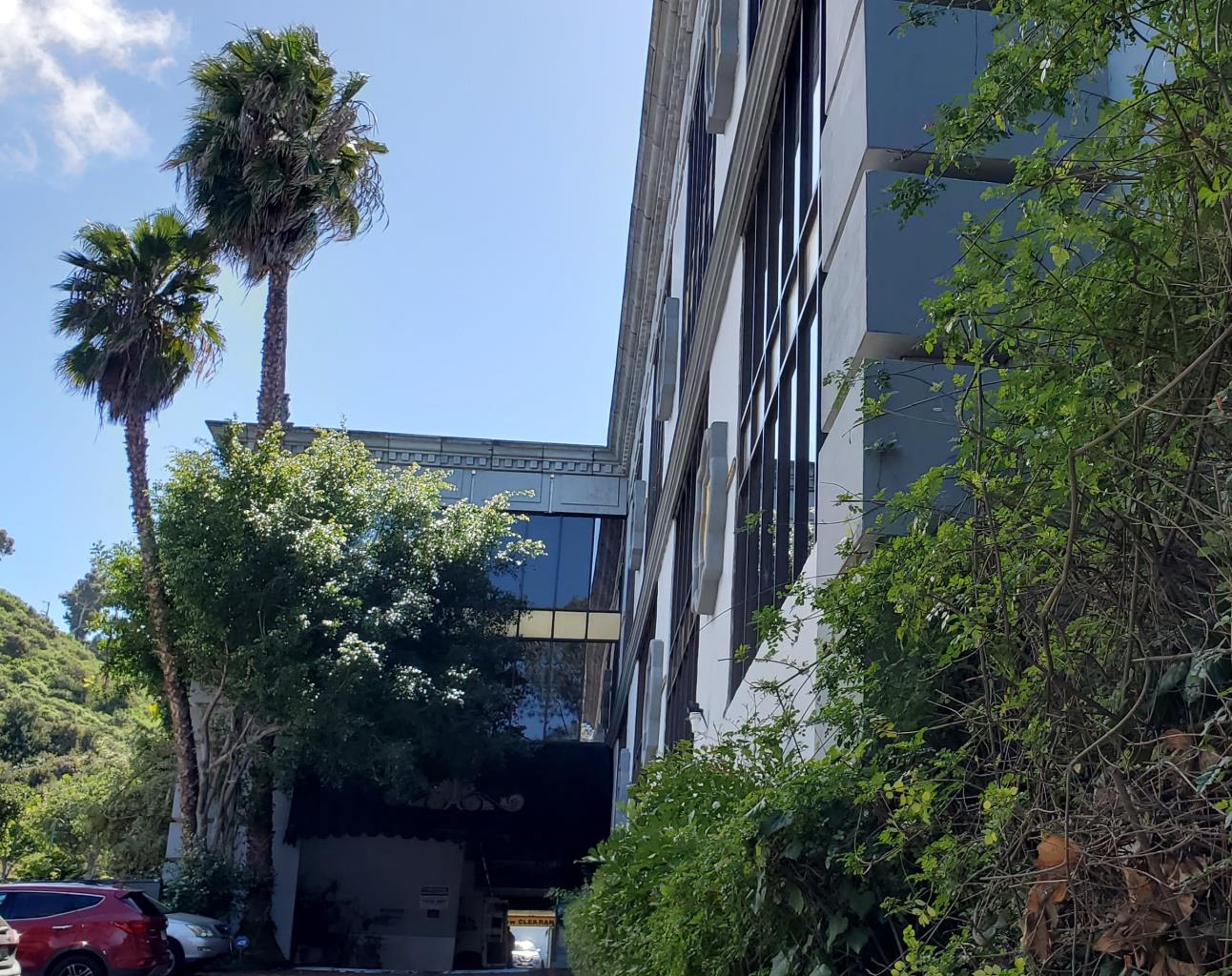 2801 Camino Del Rio South