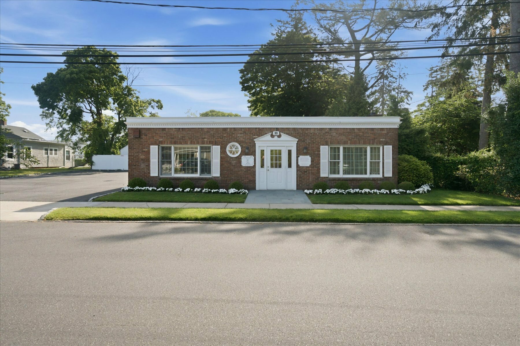 Listing photo